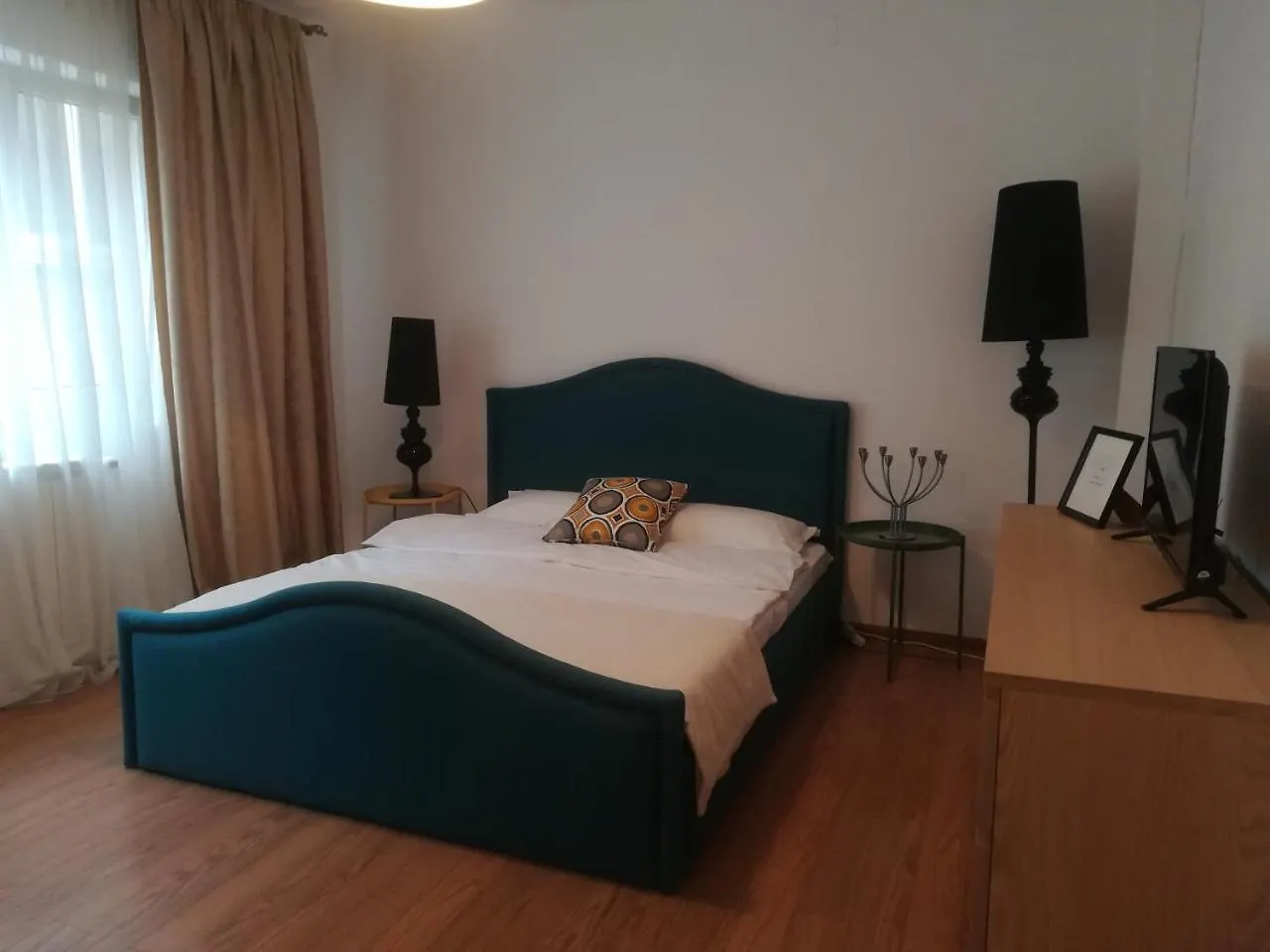 Smart Rooms Βουκουρέστι 3*,  Ρουμανία